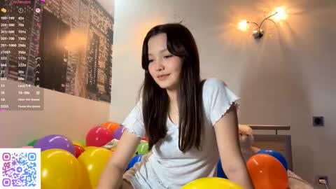 Snapshot of kassandrataulbee chatting on September 12, 9:40 am Kira online show from September 12, 9:40 am