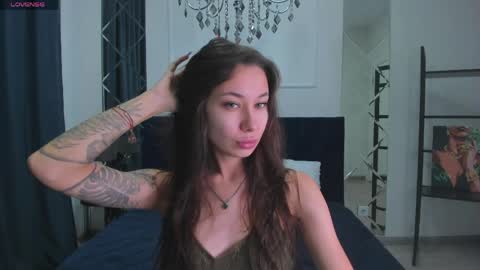 kat__cat online show from April 5, 1:26 am