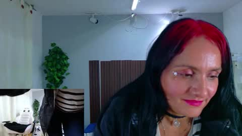 kate online show from December 15, 3:01 am