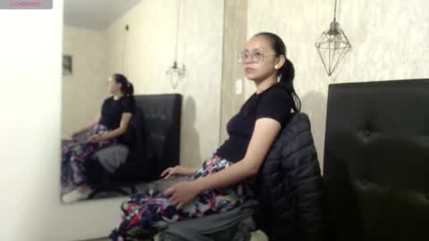 Katalina online show from November 21, 4:09 pm