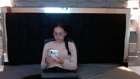 Katalina online show from October 4, 3:49 pm