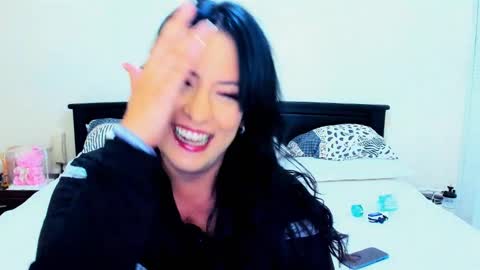 Snapshot of katarina_synnn chatting on October 2, 2:55 pm kata online show from October 2, 2:55 pm