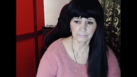 Snapshot of katarinaohdream chatting on February 2, 8:30 pm KatarinaOhDream online show from February 2, 8:30 pm