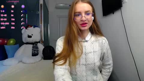 Snapshot of kate_jonson chatting on February 18, 7:43 am .Be kind and gentle with me and I will do my best for you. online show from February 18, 7:43 am