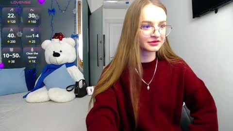 Snapshot of kate_jonson chatting on December 30, 1:14 pm .Be kind and gentle with me and I will do my best for you. online show from December 30, 1:14 pm