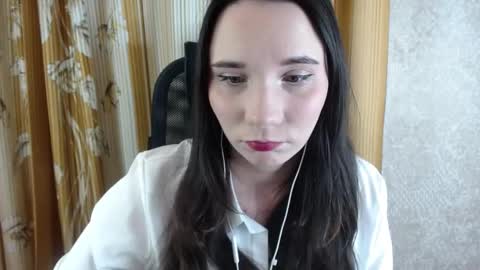 Snapshot of katecrash chatting on February 22, 3:10 pm YourKate online show from February 22, 3:10 pm