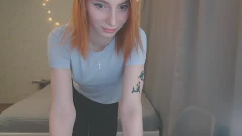 Snapshot of katekalen chatting on January 16, 3:46 pm Kate Bunny online show from January 16, 3:46 pm