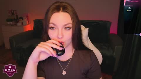 katerinawave online show from March 19, 5:28 pm