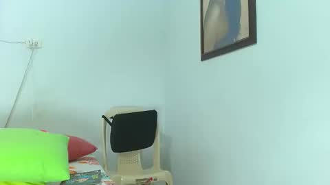 Snapshot of katerineleon chatting on February 14, 10:14 pm katerineleon online show from February 14, 10:14 pm