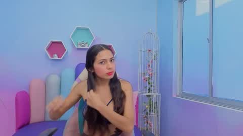 Kate Skinny  online show from January 7, 11:35 am