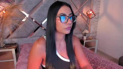 kathe_collins online show from May 11, 11:34 am
