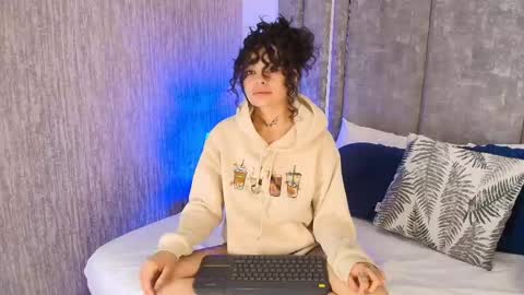 KatheGomez  online show from March 18, 2:49 am