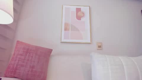 Kathee Saenz online show from October 23, 2:23 pm