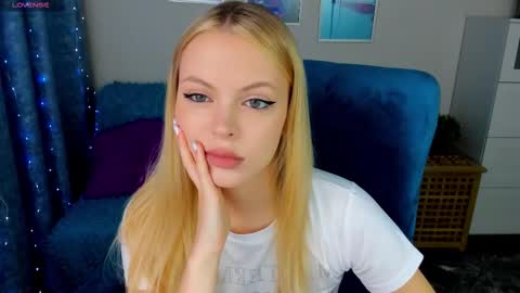 Katherine online show from November 30, 1:04 pm