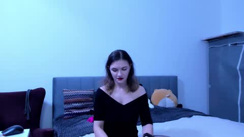 Katherine online show from November 20, 3:46 pm