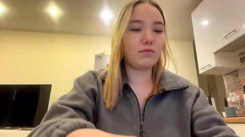 Sara online show from February 1, 6:45 am