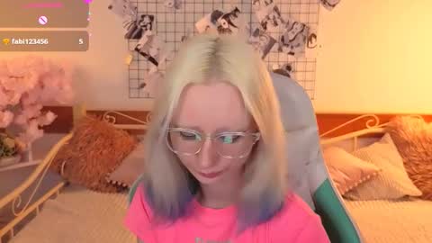 Katia  online show from February 24, 6:45 am