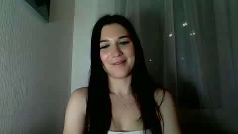 katie_foxi online show from April 28, 6:23 pm