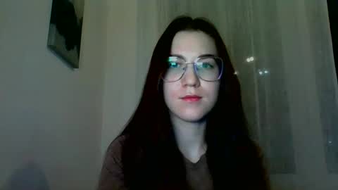 Snapshot of katie_foxi chatting on January 12, 3:35 pm katie_foxi online show from January 12, 3:35 pm