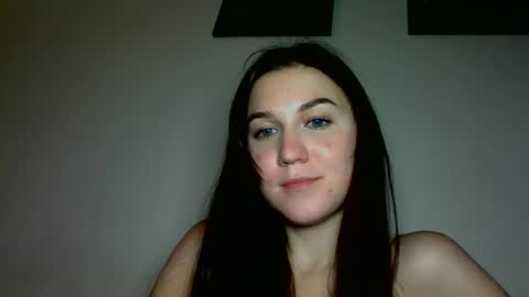 Snapshot of katie_foxi chatting on October 18, 8:54 pm katie_foxi online show from October 18, 8:54 pm