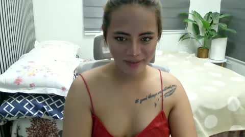 katiefrox  online show from February 22, 11:24 am