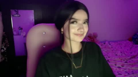Snapshot of katleen_v chatting on December 3, 3:29 am Katleen. online show from December 3, 3:29 am