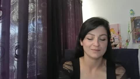Snapshot of katlopez19 chatting on September 19, 5:34 pm katalina online show from September 19, 5:34 pm