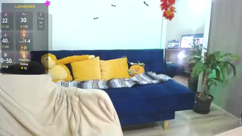 lucyfx69   INSTAGRAM online show from November 6, 5:02 am