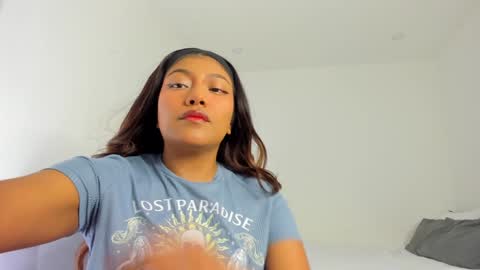 Snapshot of katnees_correa chatting on December 16, 7:04 am Follow me on instagram and twitter as correaktnees online show from December 16, 7:04 am