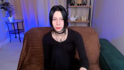 Snapshot of katrin_dark chatting on September 13, 2:03 pm katrin_dark online show from September 13, 2:03 pm
