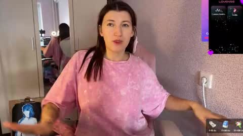 Snapshot of katrin_kristal chatting on February 28, 7:15 am naked in pvt show 100 tk online show from February 28, 7:15 am