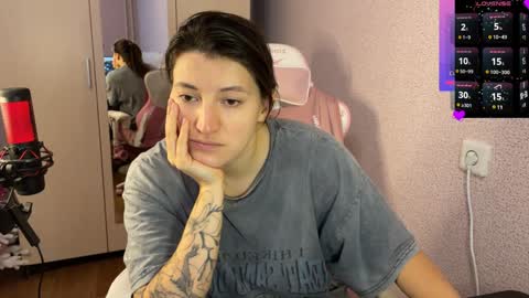 Snapshot of katrin_kristal chatting on February 4, 10:54 am naked in pvt show 100 tk online show from February 4, 10:54 am