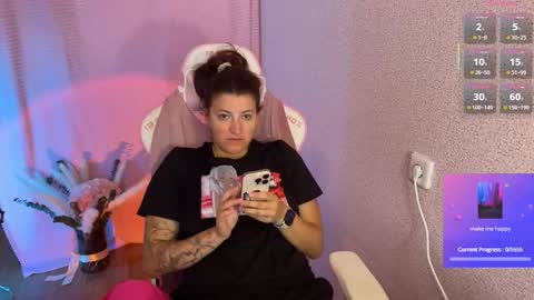 Snapshot of katrin_kristal chatting on September 26, 9:29 am naked in pvt show 100 tk online show from September 26, 9:29 am