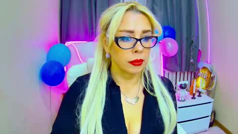 katrinacharm online show from September 22, 6:12 am