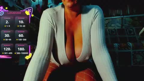 KatrineDenev online show from October 18, 9:27 pm