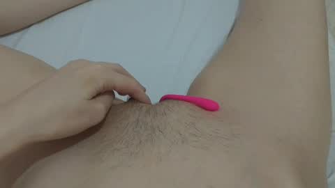 katrina  dont forget to give me thumbs up online show from January 25, 3:40 am