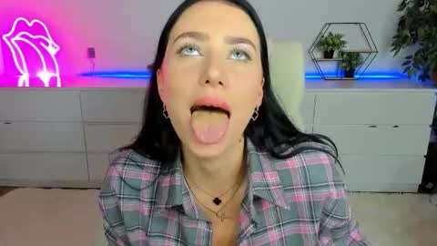 katty__pretty online show from September 27, 6:59 pm