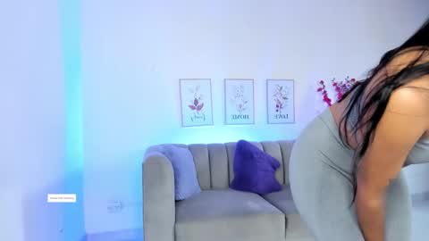 Snapshot of katya_rogerss chatting on January 5, 6:13 pm katya online show from January 5, 6:13 pm