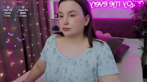 Kate online show from March 28, 8:36 am