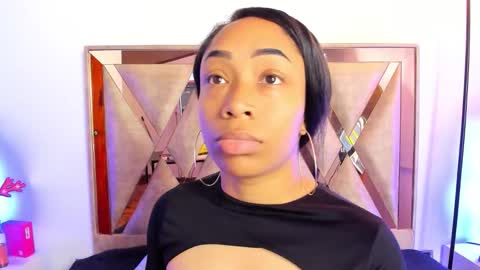 katyortiz online show from December 16, 11:38 am