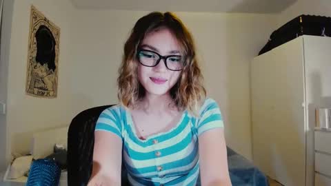Snapshot of kawa_ka chatting on October 25, 12:07 am kawa_ka online show from October 25, 12:07 am