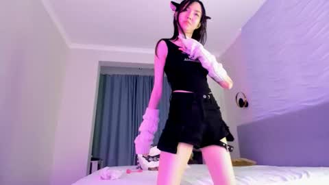 mai online show from October 22, 1:38 pm