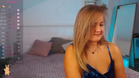 Snapshot of kaya_davies chatting on October 10, 10:47 pm Kaya online show from October 10, 10:47 pm