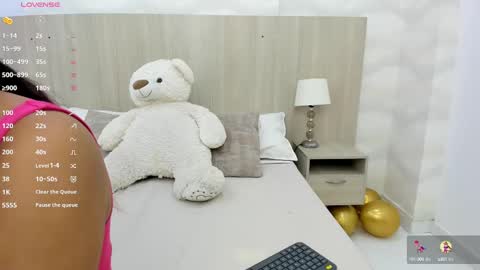   online show from February 13, 11:28 am