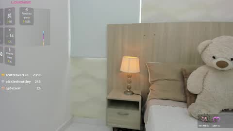   online show from September 29, 11:26 am