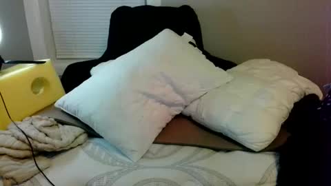 kaylaelizabeth97 online show from February 8, 12:47 am