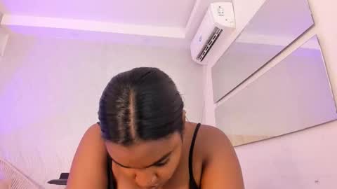 Kayna online show from February 7, 7:18 pm