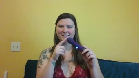 Snapshot of kaytiebird96 chatting on October 16, 4:09 pm Katie Bird online show from October 16, 4:09 pm