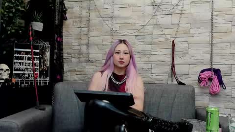 Miss Kazia online show from June 9, 1:38 am