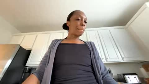 Keephimcum69me online show from April 7, 11:56 am